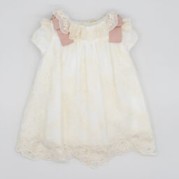 Vestido Tul Bordadp con Capota