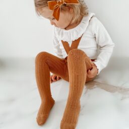 Leotardos canalé con tirantes elásticos