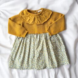 Vestido Punto Y Tela Floral Mostaza