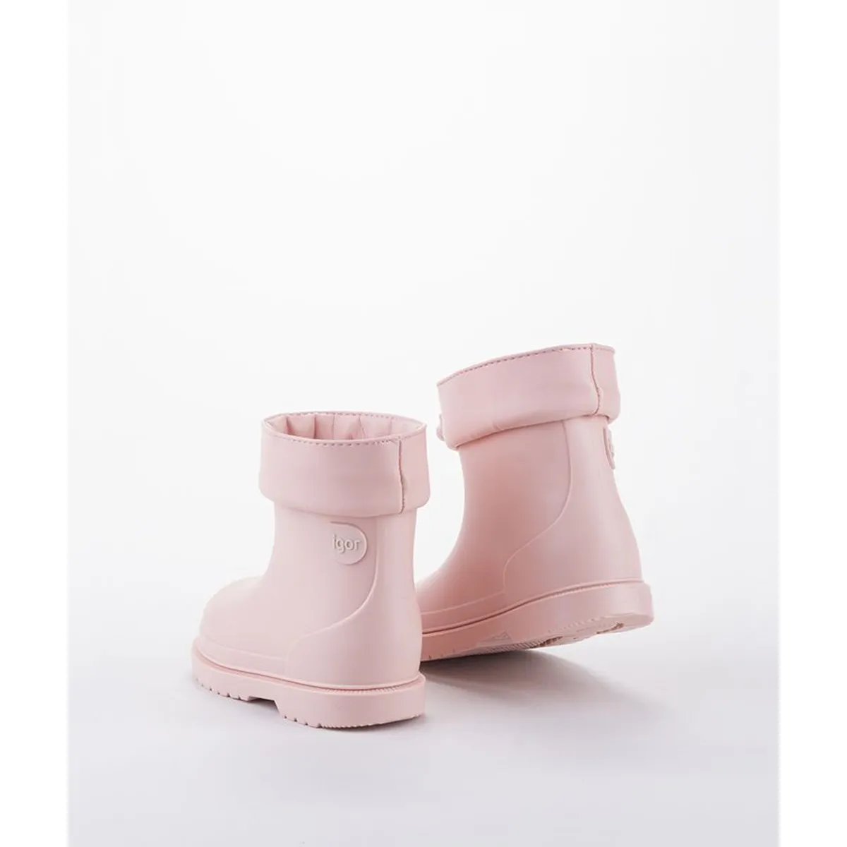 w=1200,h=1200,fit=pad (2)