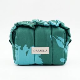 COSMETIQUERA ESTAMPADA VERDE CON CELESTE XS