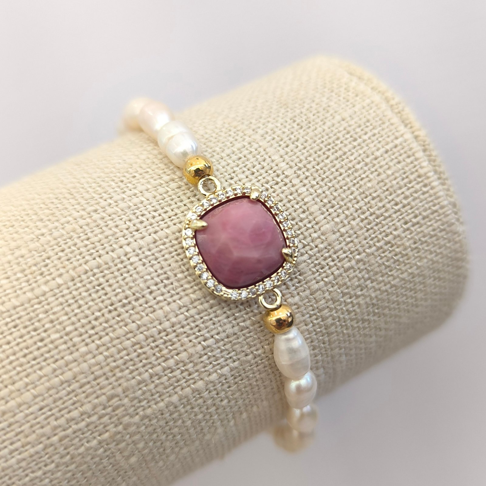 PULSERA PERLAS DIJE ROSADO - Imagen 2